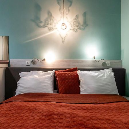 Apart Hotel Michelle โอเดสซา ภายนอก รูปภาพ